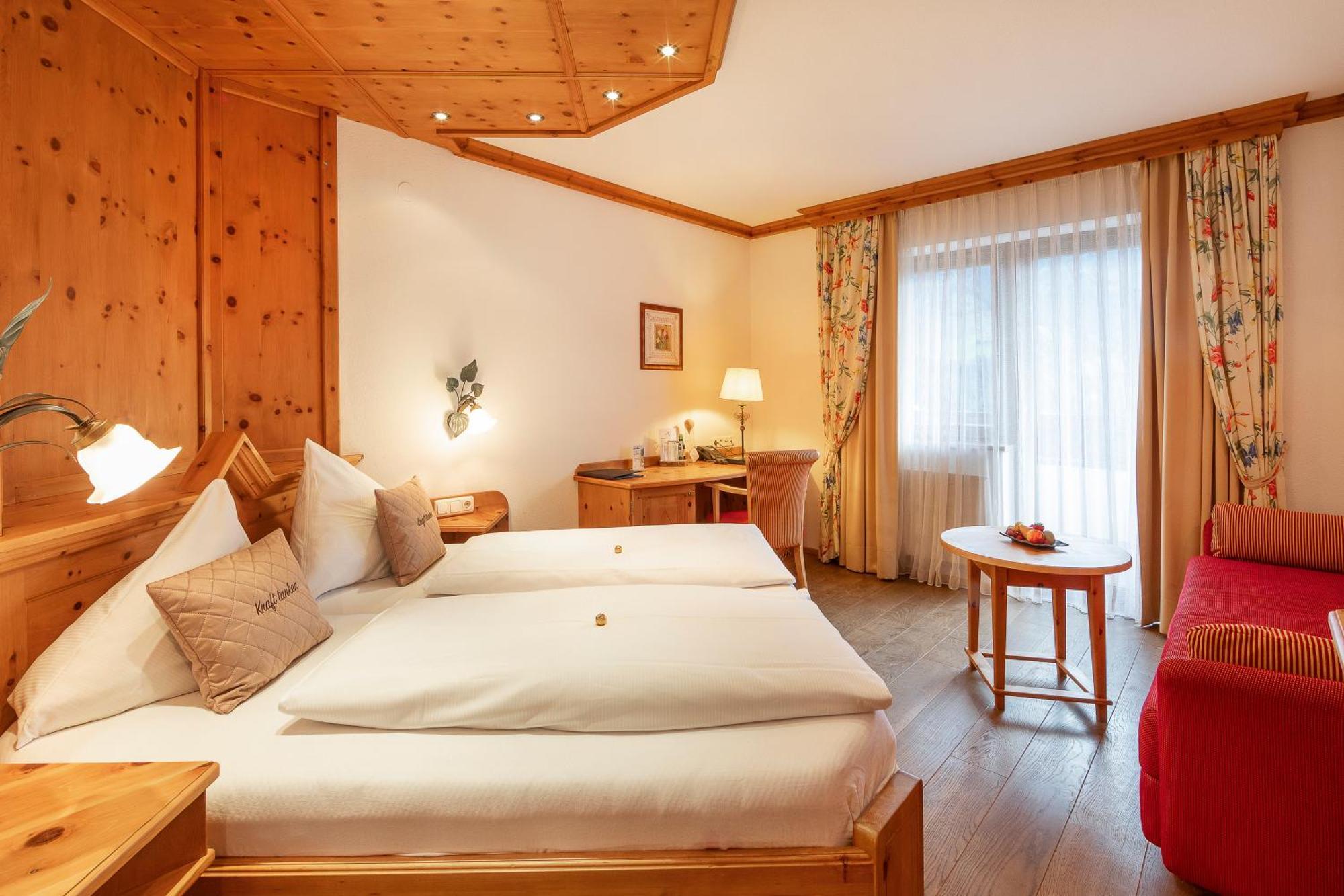 Aktivhotel Alpendorf Sankt Johann im Pongau Kültér fotó
