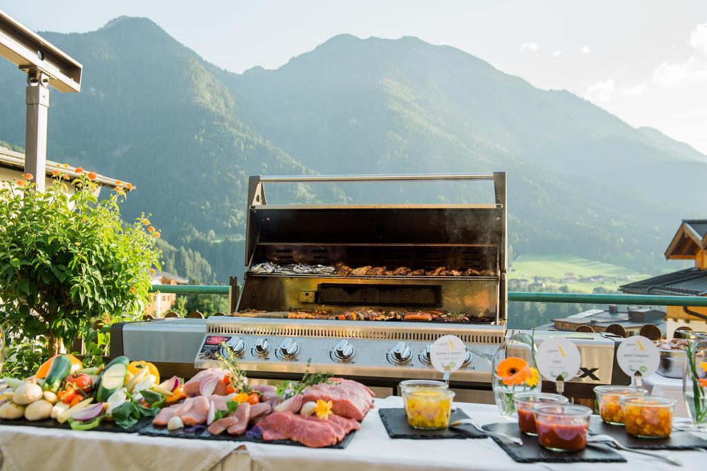 Aktivhotel Alpendorf Sankt Johann im Pongau Kültér fotó